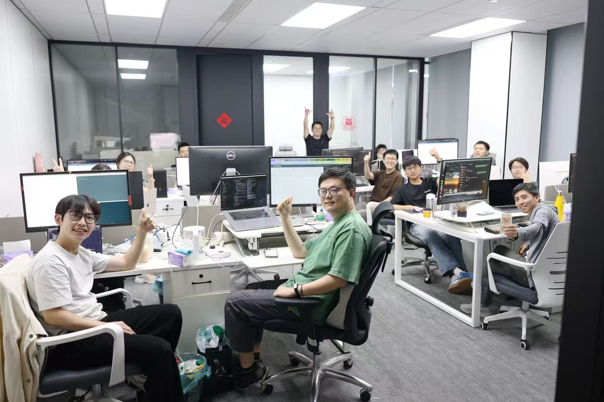 about.careers.life1.alt