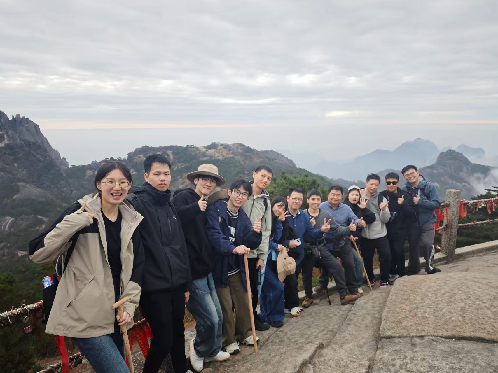 about.careers.life2.alt